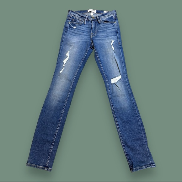 🎉HP🎉 NWOT FRAME Distressed Le Skinny De Jeanne in Laurel Wash. Size 27 - Picture 2 of 16
